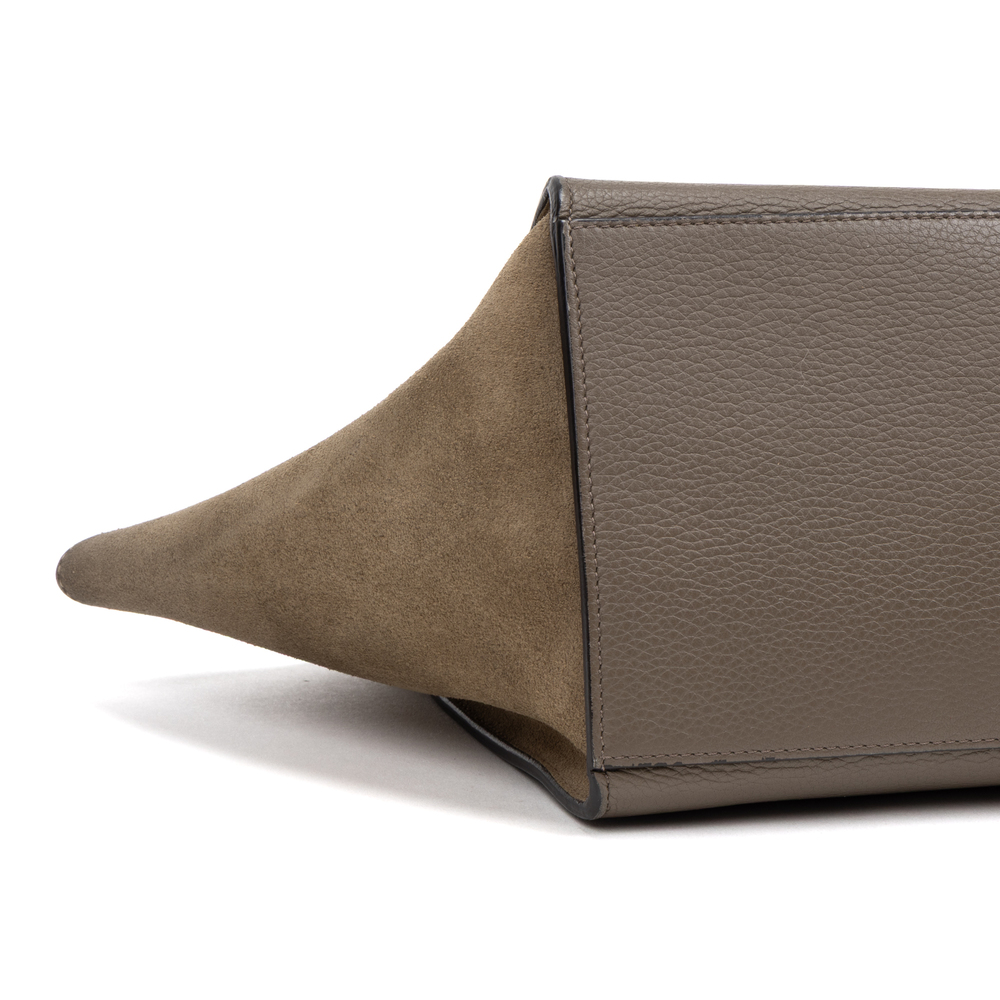 Celine Trapeze MM - Picture 7 of 12